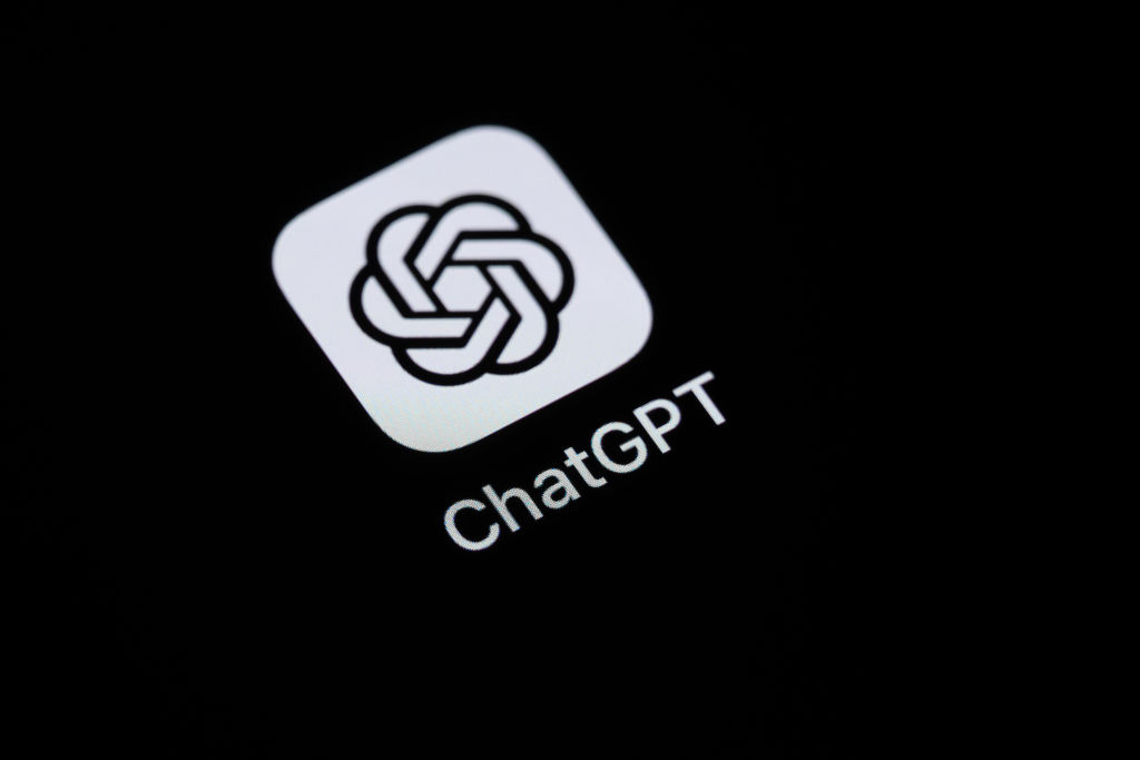 OpenAI'dan ChatGPT 'Yetişkin Modu' Gecikmesi: Güvenlik ve Sorumluluk Önceliği