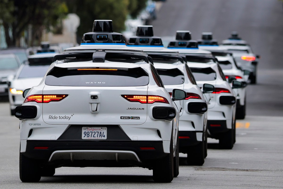 Waymo'nun San Francisco Hizmetinde Güç Kesintisi Sorunu: Hizmet Yeniden Başladı