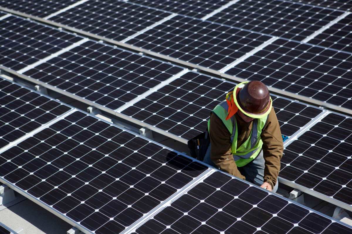 Güneş Enerjisi Yükselişte: 2035'te Enerji Piyasasının Lideri Olacak