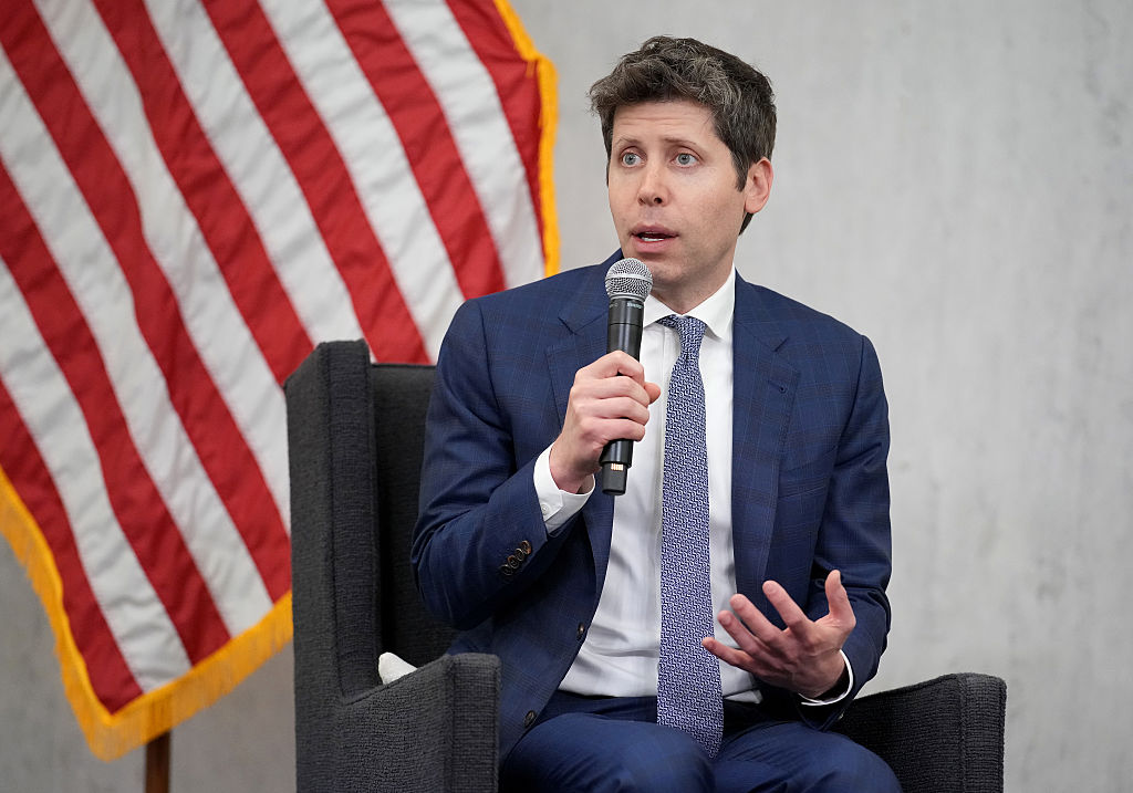 Sam Altman’dan Yavaşlama Çağrısı: Güvenlik Endişeleri ve AI’in Geleceği