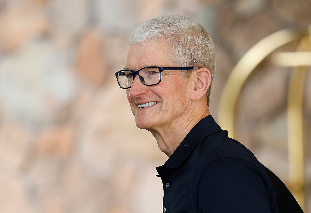 Apple'ın Yeni Akıllı Gözlük Stratejisi: Dört Farklı Tasarım Test Ediliyor