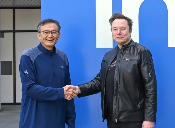 Yarı İletken Dünyasında Dev Ortaklık: Intel, Elon Musk’ın Terafab Projesine Katılıyor