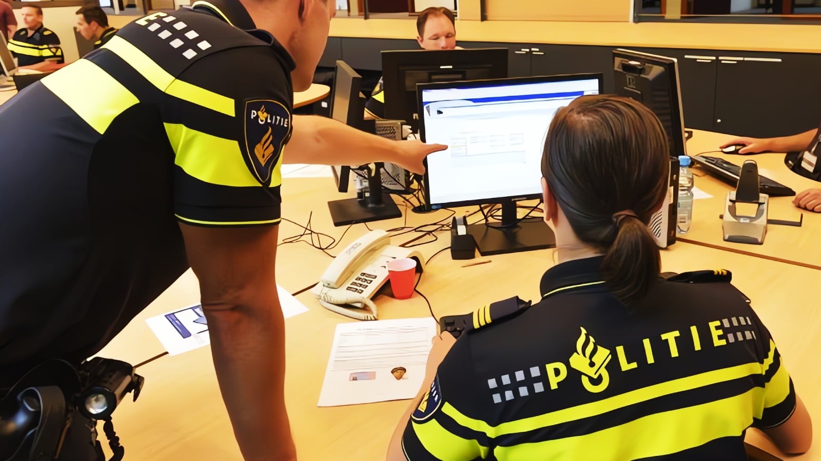 Hollanda Polisi Sistemlerinde Oltalama Saldırısı Sonucu Oluşan Güvenlik İhlalinin Analizi ve Önleme